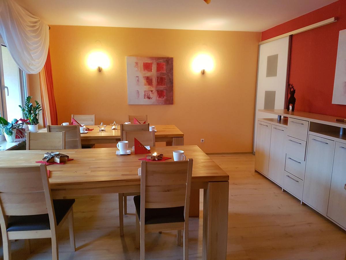 Haus Am Kastanienwald Hotell Dörrenbach Eksteriør bilde